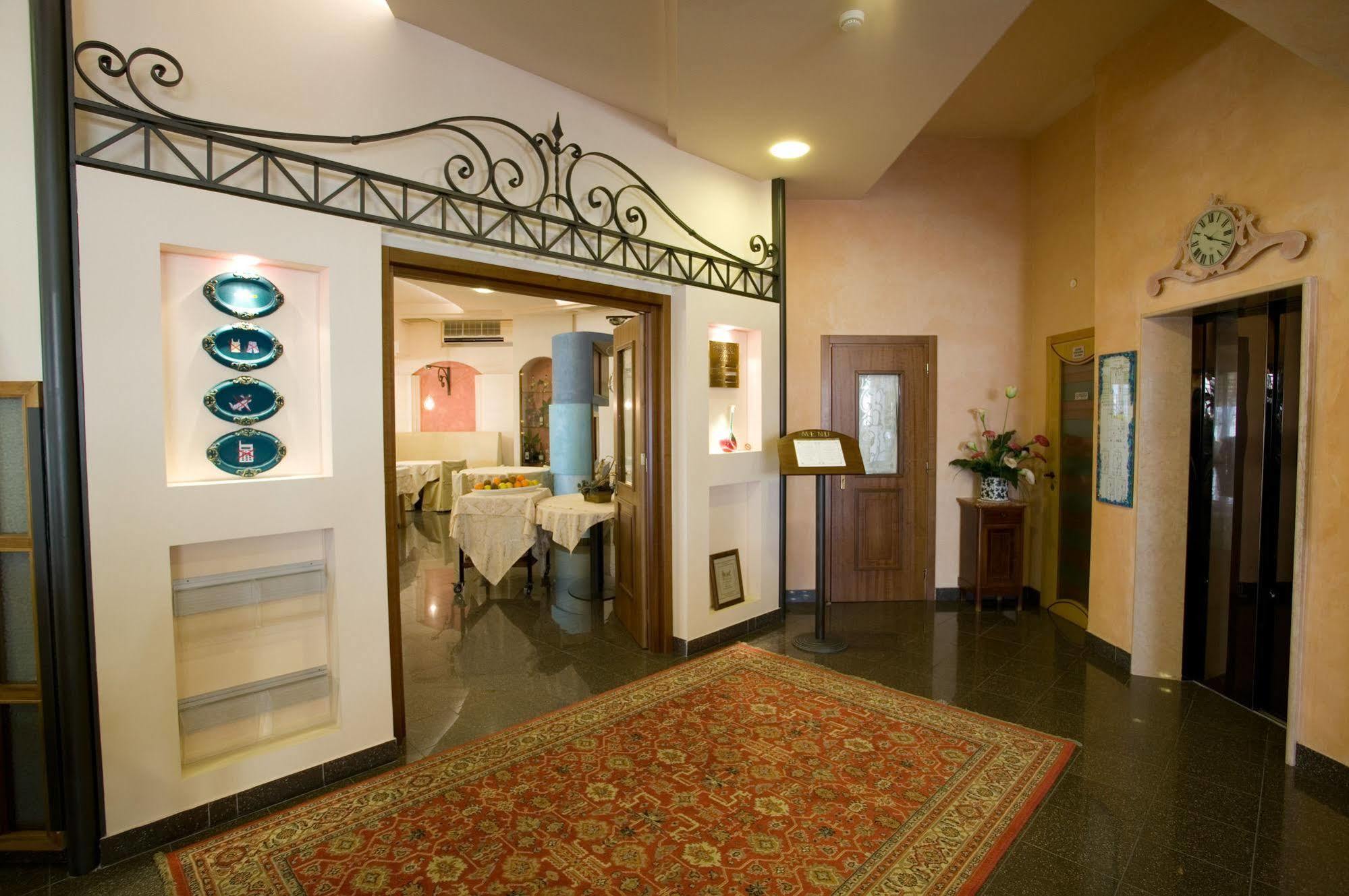 Hotel Strand Bellaria-Igea Marina Bagian luar foto