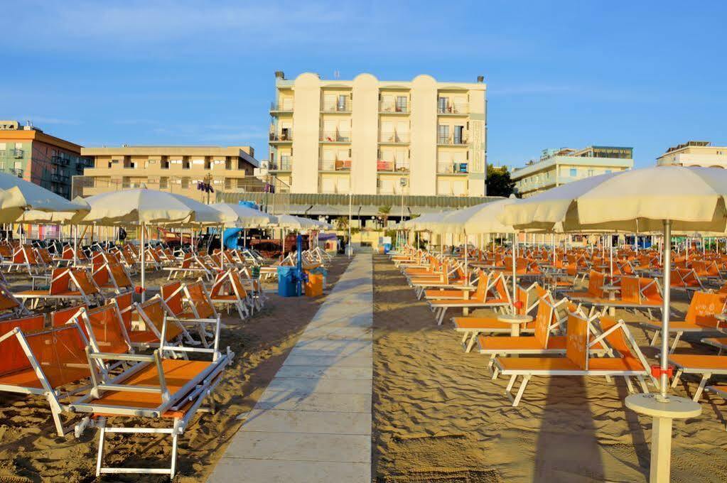 Hotel Strand Bellaria-Igea Marina Bagian luar foto